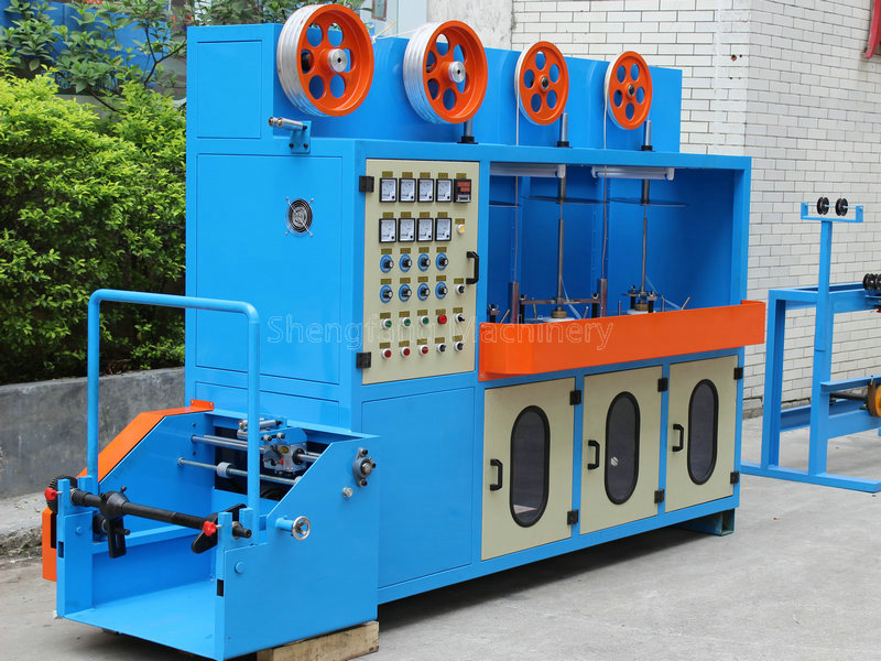 電纜繞包機(jī)操作視頻講解圖，提升效率與質(zhì)量的必備指南